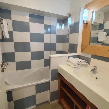 Argousiers 122 Appart hôtel